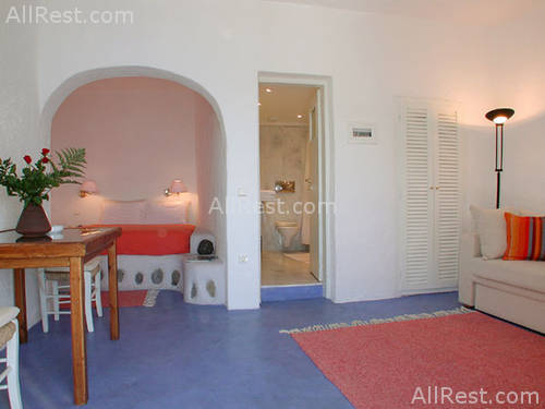 Porto Fira Suites 16